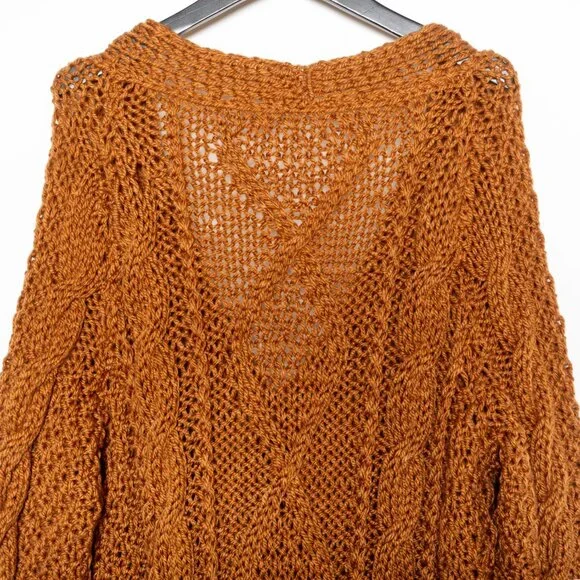 SOLD - Vintage Brown Cable Knit Hand Knit Button V Neck Cardigan - Size L - Picture 6 of 9